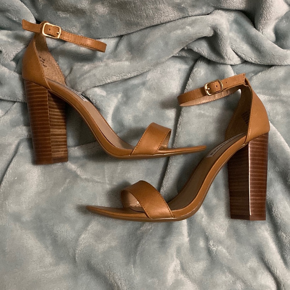 Tan Leather Steve Madden Sandals size 8.5